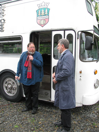 Eröffnet wird das Fest von Gerhard Mansel, Vorsitzender des Wiehltalbahn-Förderkreises, und Harry Böseke.